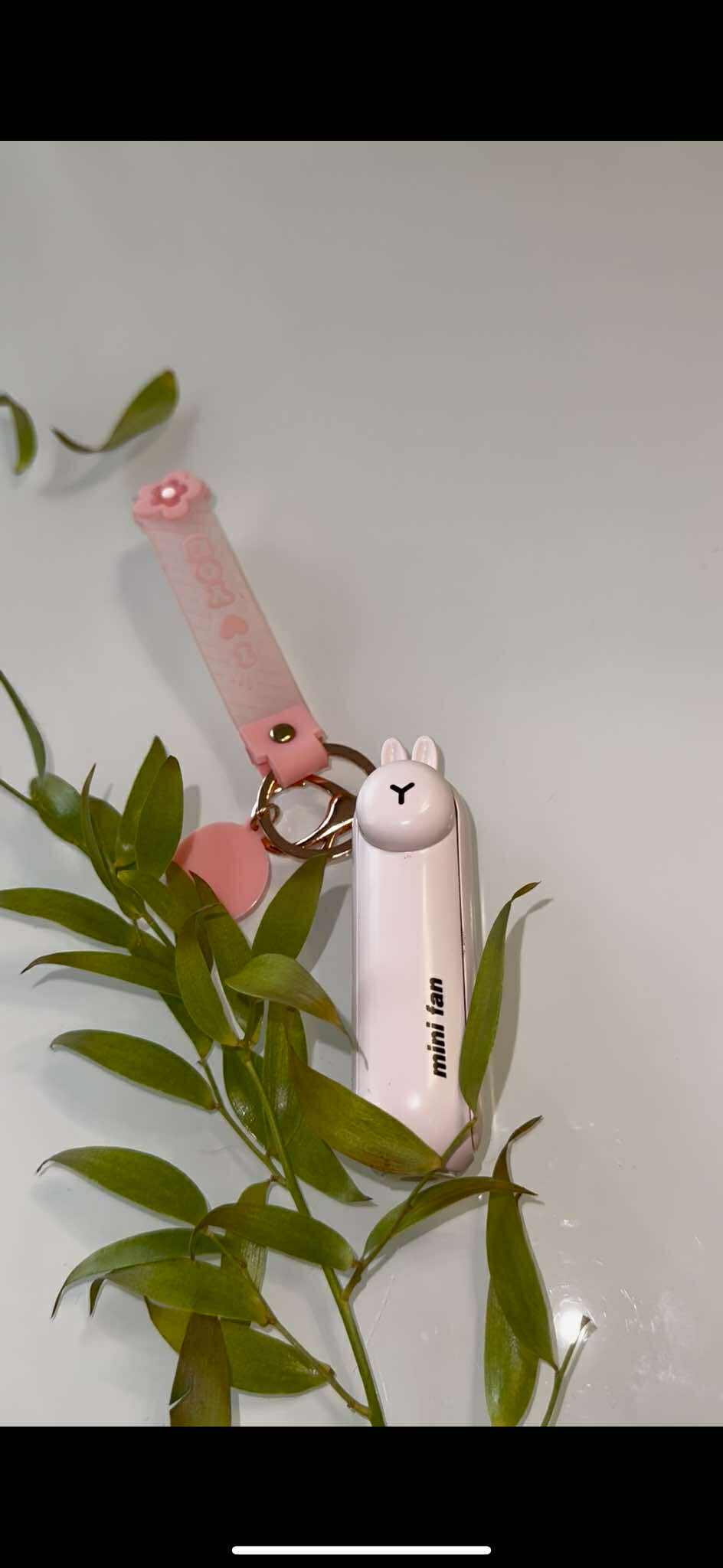 Mini ventilatore tascabile multifunzione 3 in 1 - Fresco, luminoso e a mani libere